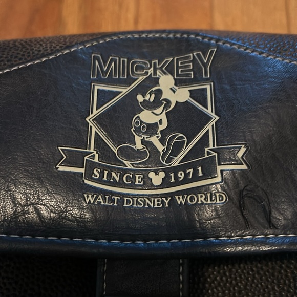 90s Vtg Walt Disney World Large Rucksack Backpack Brown Faux Leather 3 Pockets - Picture 2 of 11